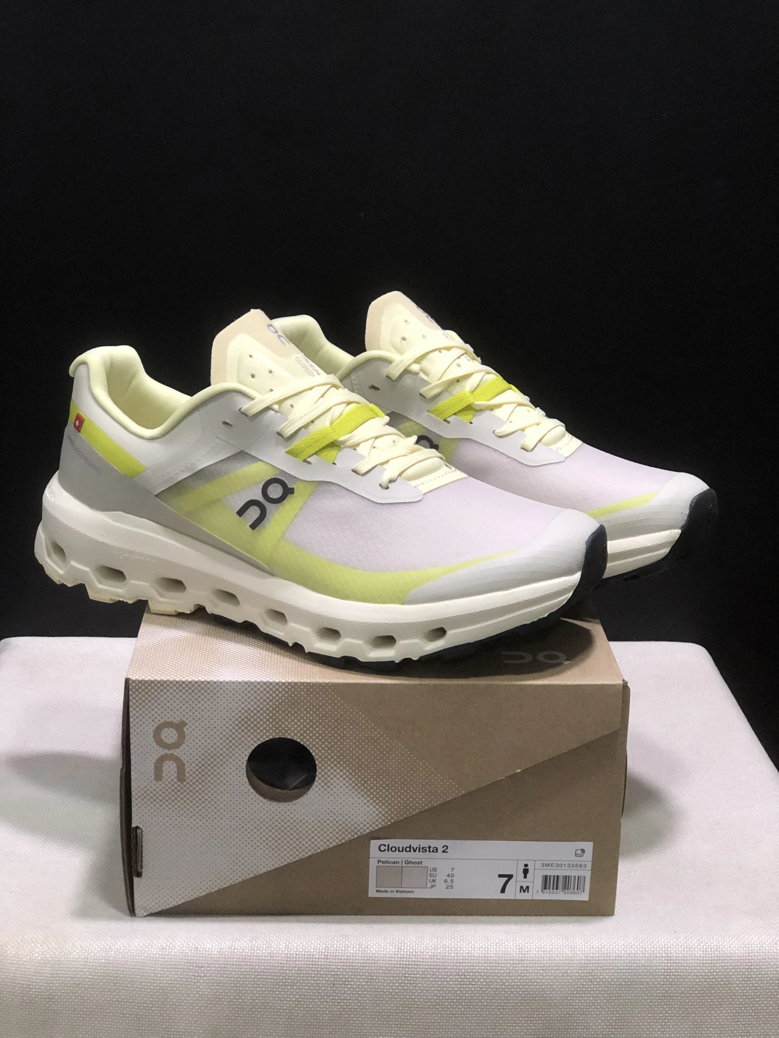 On Sneakers Cloudvista 2 — 29