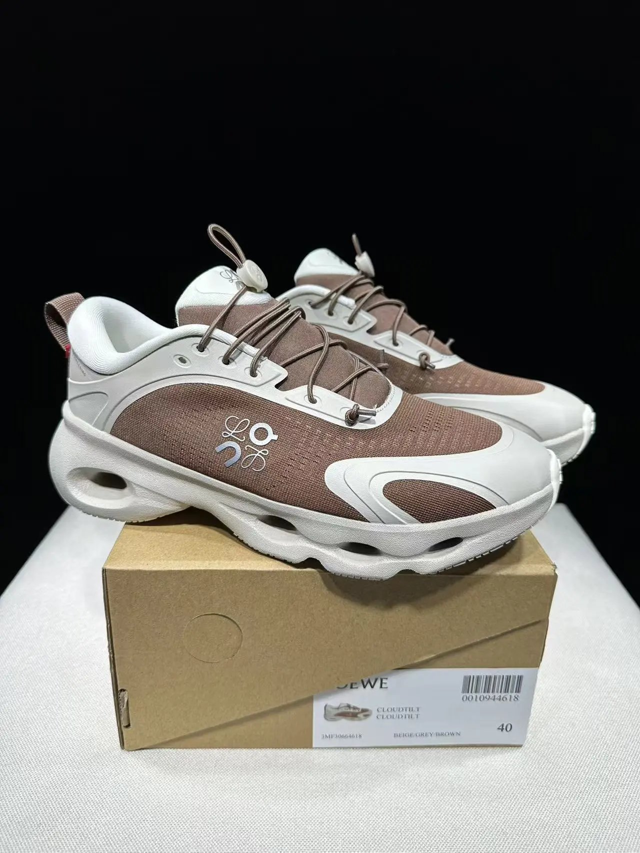 Loewe Two distinct sneaker designs with Anagram branding — 4