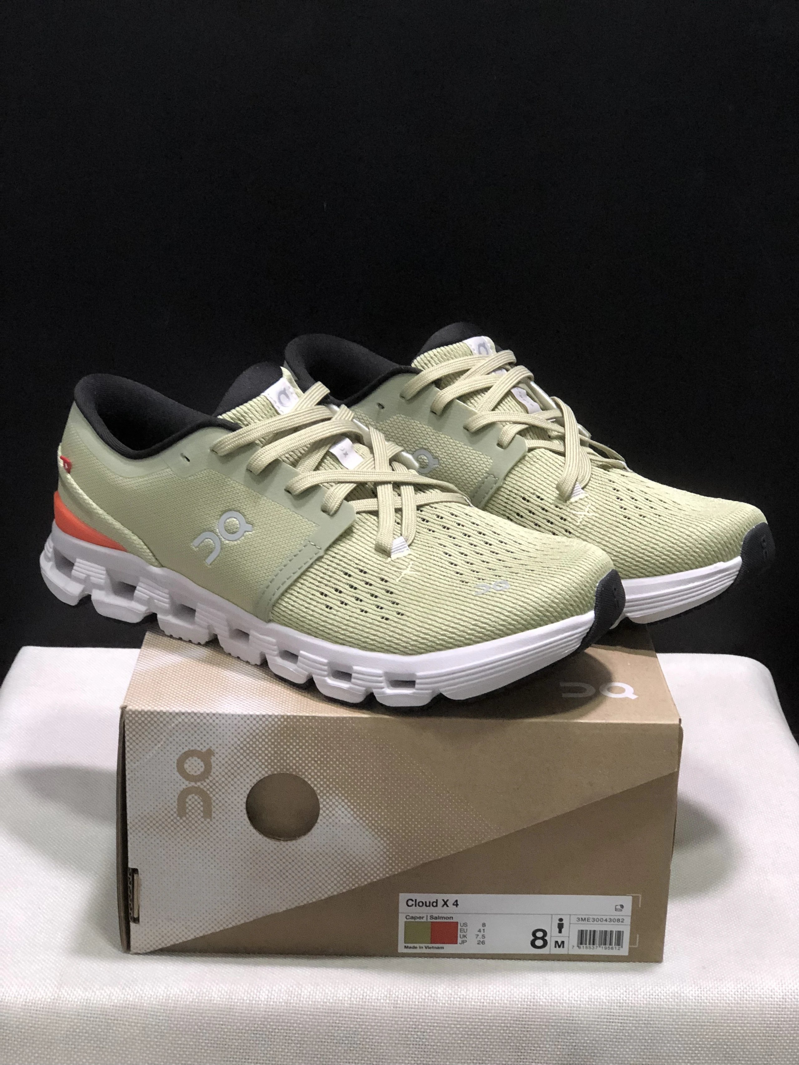 On Sneakers Cloud X 4 — 30