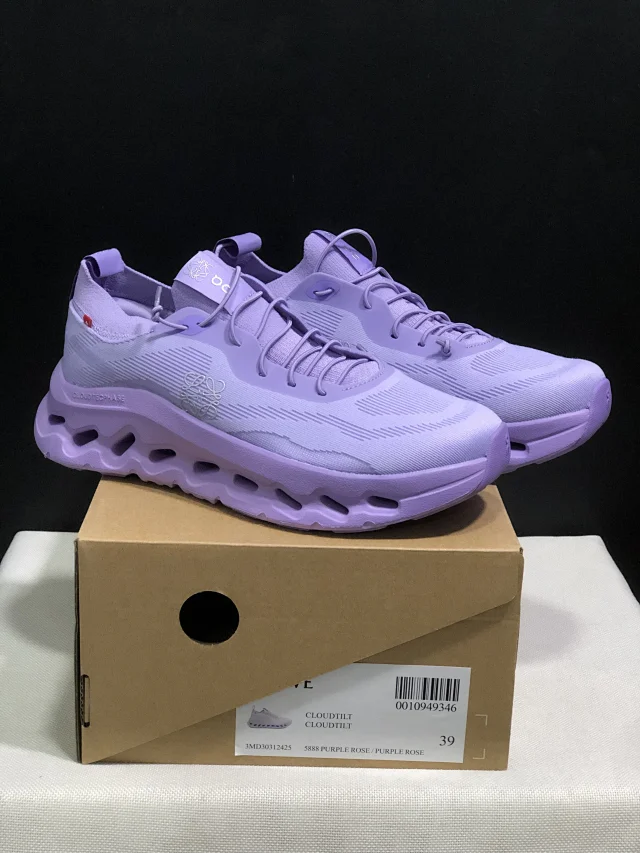 Loewe Sneakers Cloudtilt 2.0 product detail image 5