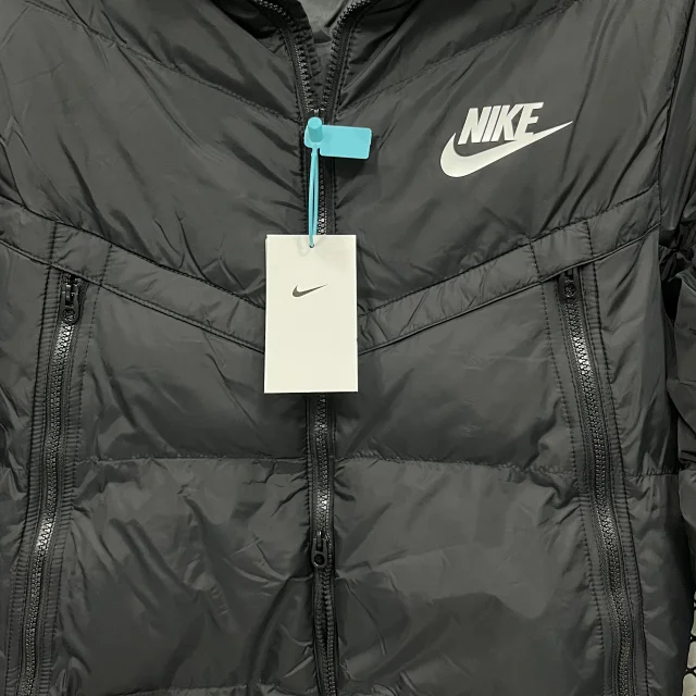Nike Down Jackets Hooded puffer product detail image 17