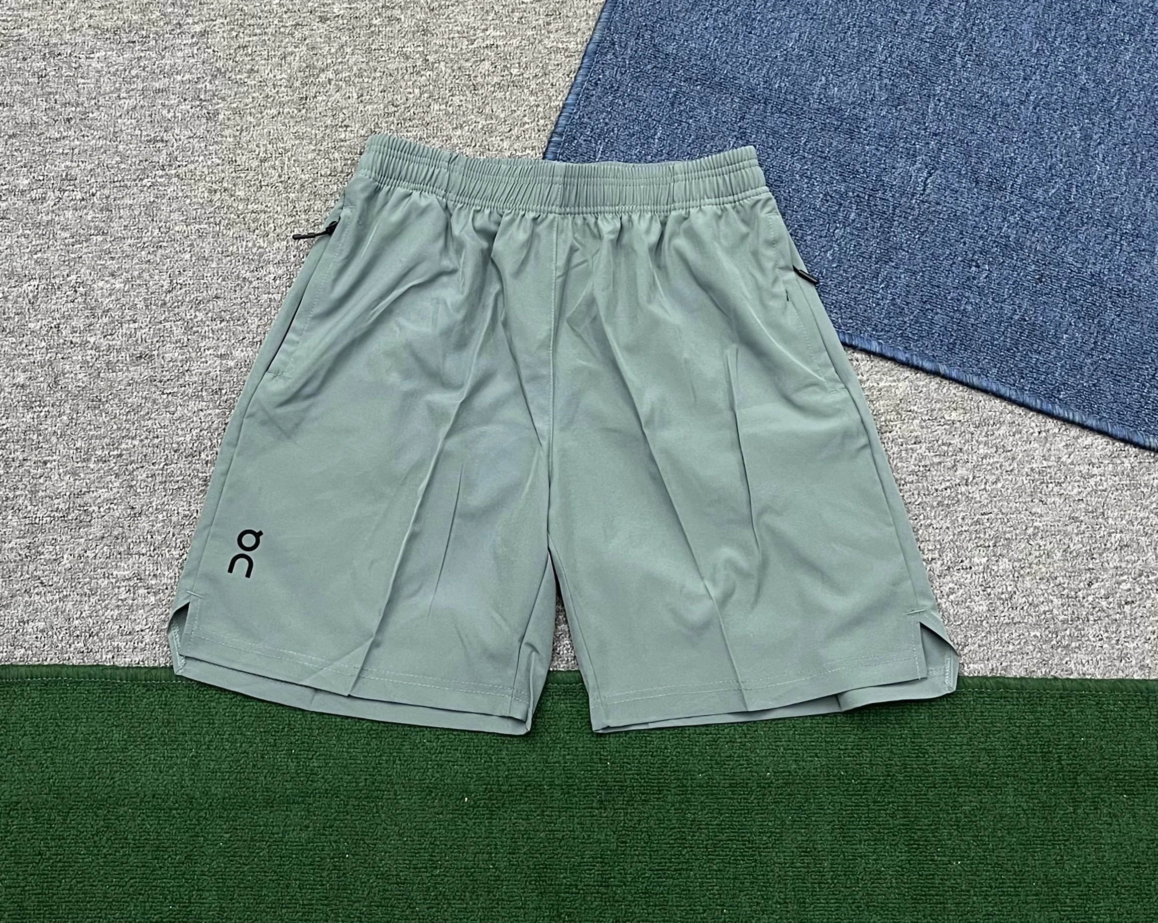 On Shorts Elastic-Waist Zip-Pocket — 4