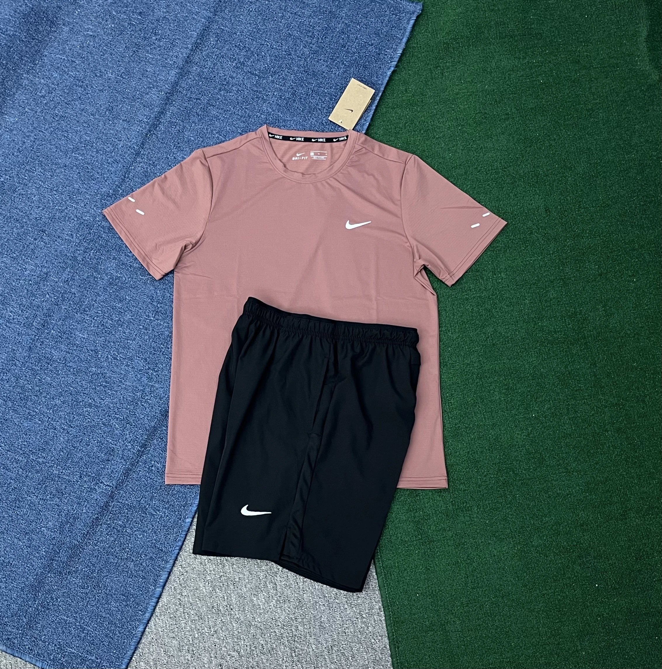 Nike Matching Sets Dri-FIT T-Shirt and Shorts Set image 12