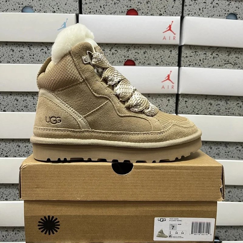 Boots — Item 4900 listing image