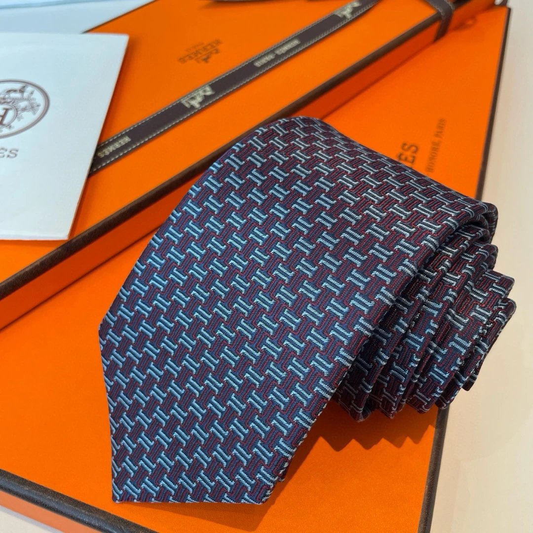 Hermès Ties Geometric H-pattern jacquard silk tie — Purple-red