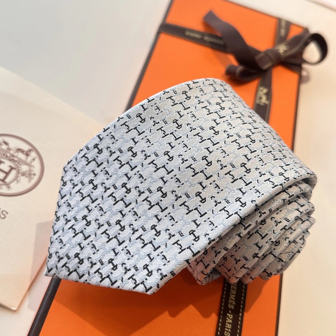 Hermès Ties Silk H-pattern jacquard tie image 4
