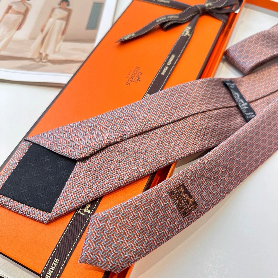 Hermès Ties Geometric H-pattern jacquard silk tie image 6