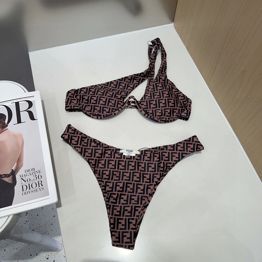 Fendi Swimwear FF logo-print triangle bikini — 9