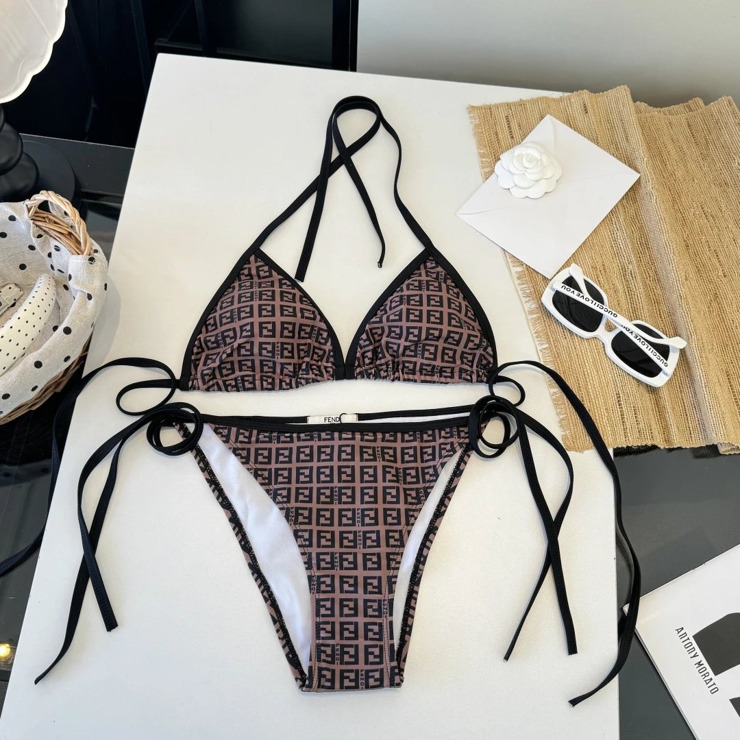 Fendi Swimwear FF logo-print triangle bikini — 12