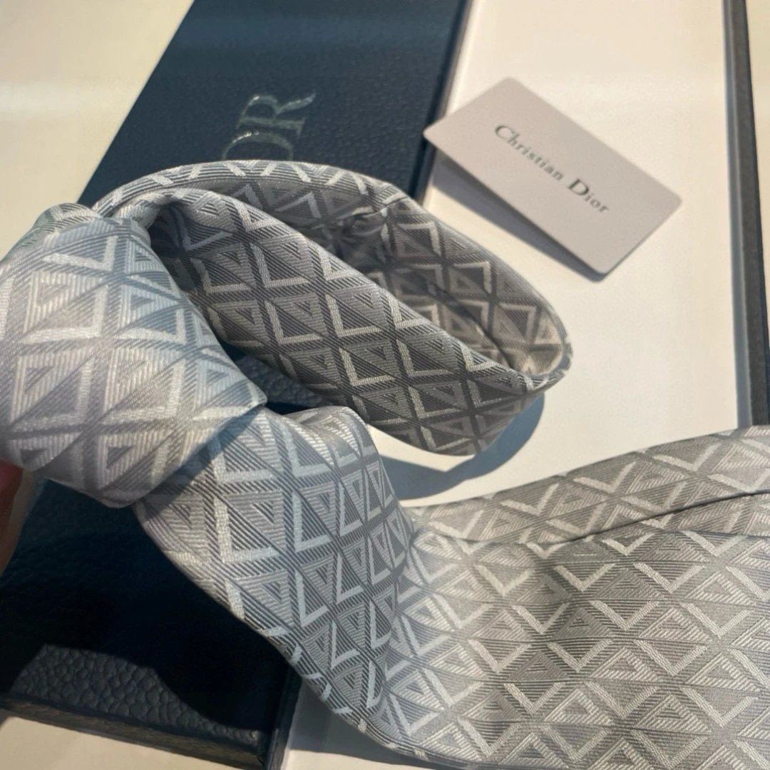 Dior Ties Geometric Jacquard Silk Tie image 5