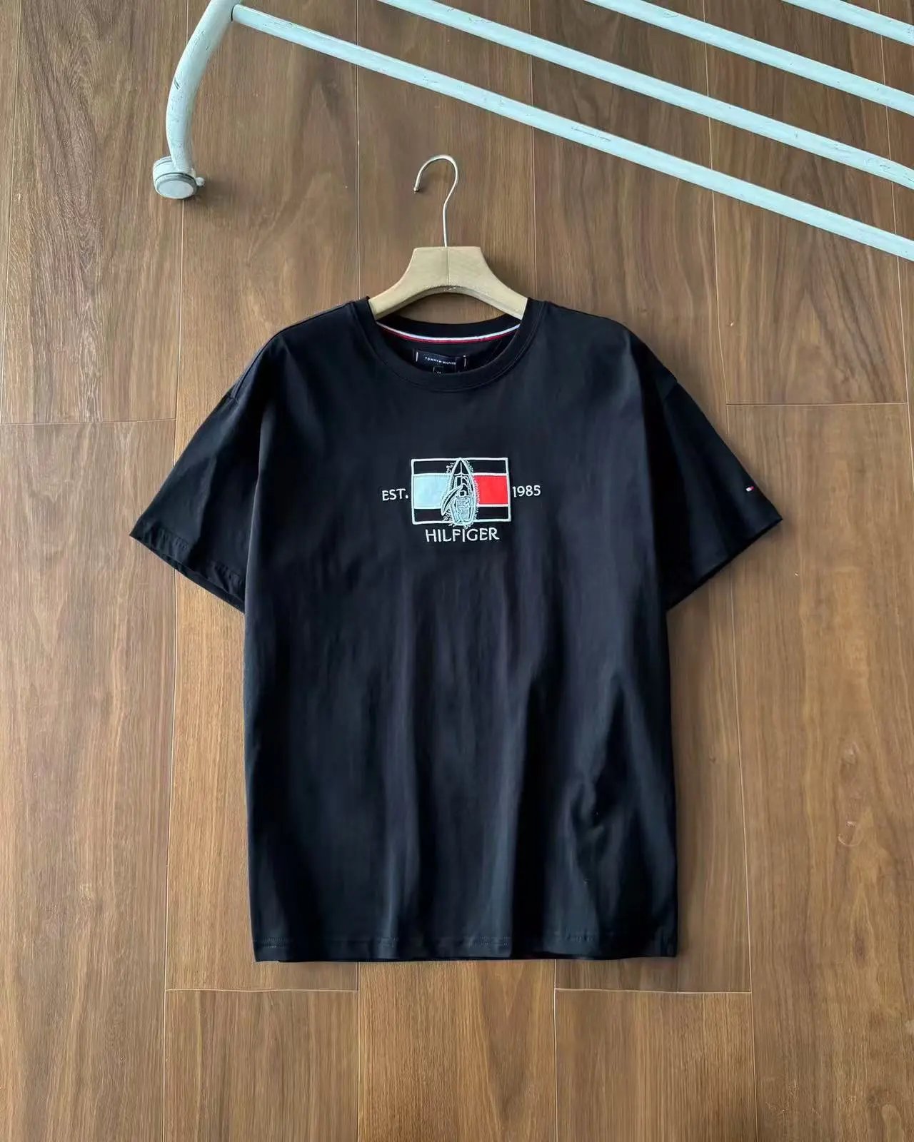 Tommy Hilfiger T-Shirts Crew-Neck Short-Sleeve T-Shirt with Embroidered Flag and Sailboat Graphic — Black
