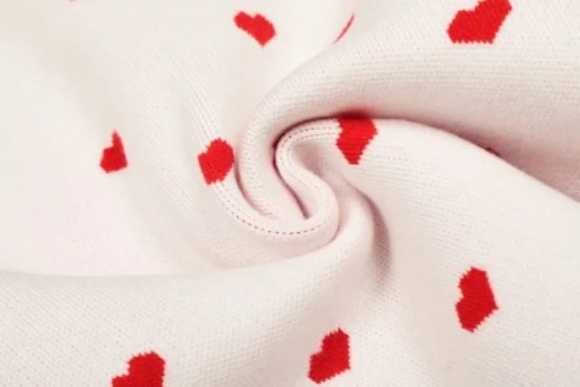 AMI Knitwear Heart Jacquard Button Cardigan product detail image 7