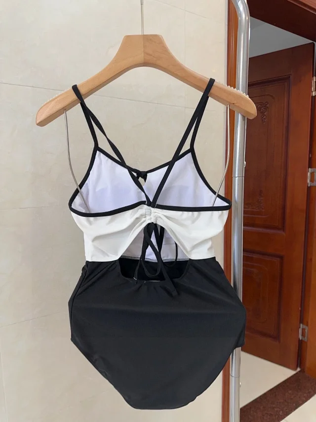 Miu Swimwear Logo One-Piece Swimsuit product detail image 2