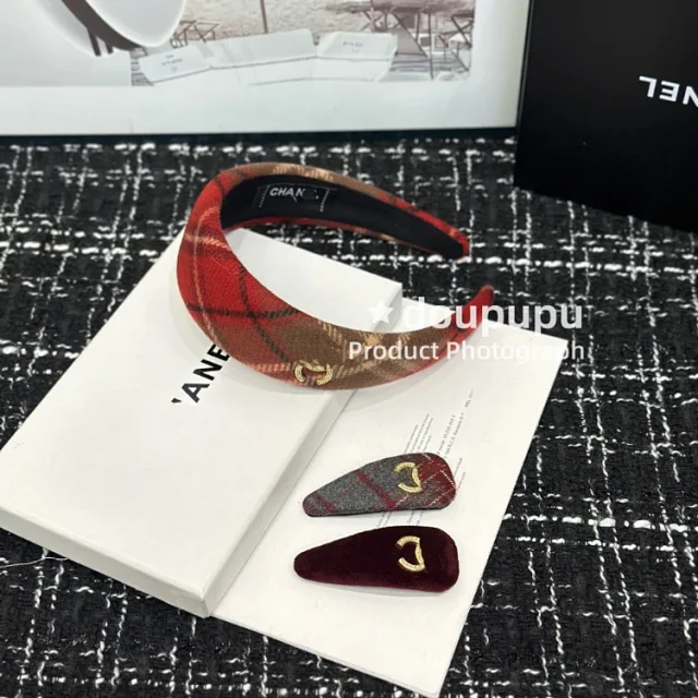 Chanel Uncategorized Plaid Padded Headband product detail image 4