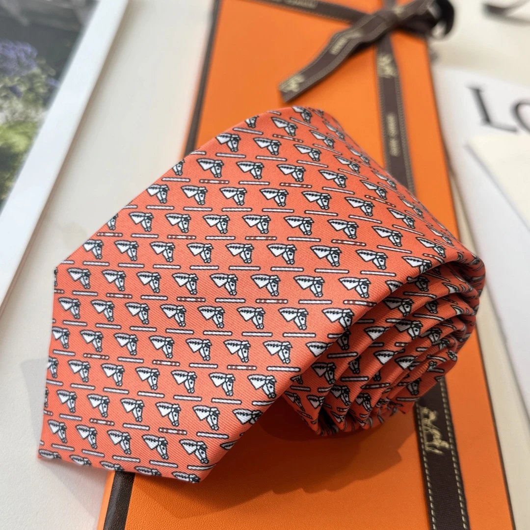 Hermès Ties Horse-head motif silk tie — 01