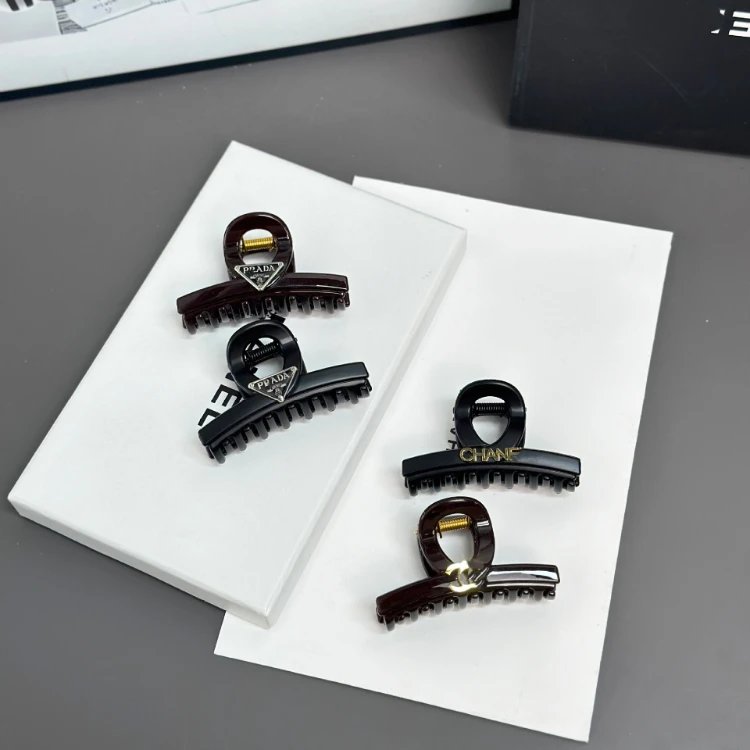 Prada Uncategorized Triangle Logo Claw Hair Clip image 3