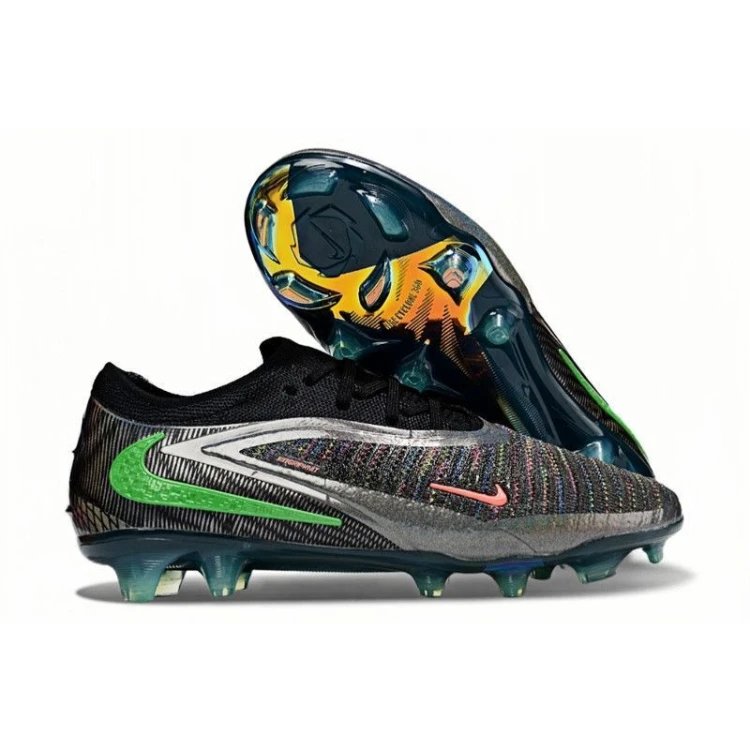 Nike Sneakers Low-Top Football Cleats — 13