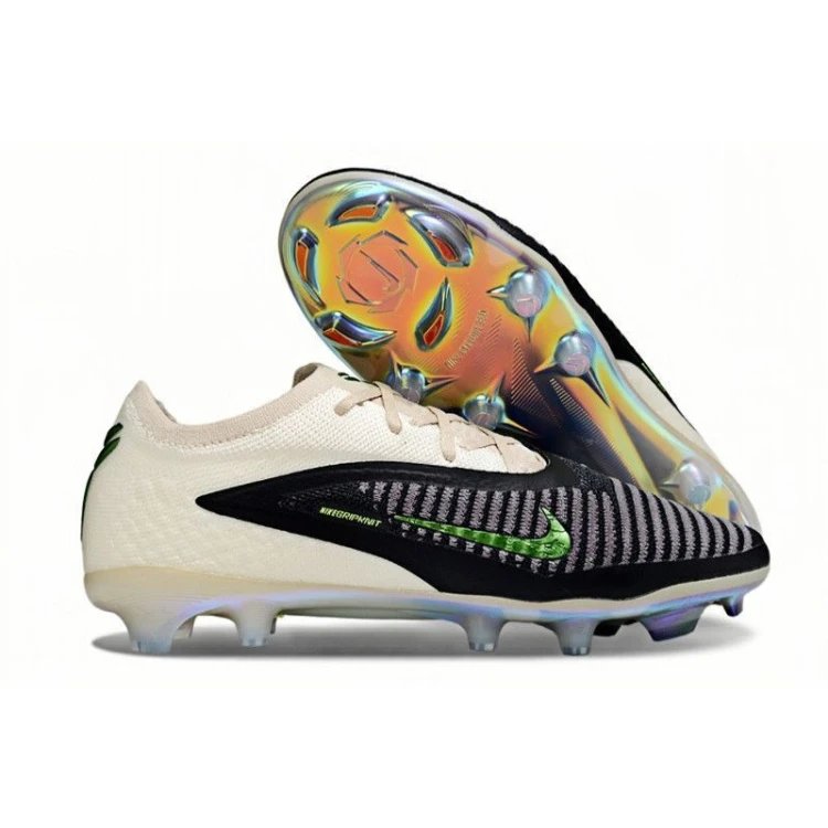 Nike Sneakers Low-Top Football Cleats — 20