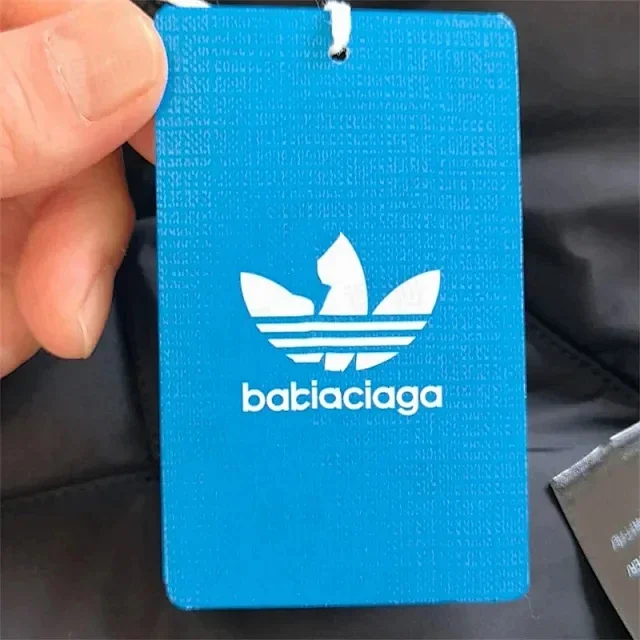 Adidas Jackets Trefoil three-stripe puffer jacket product detail image 6