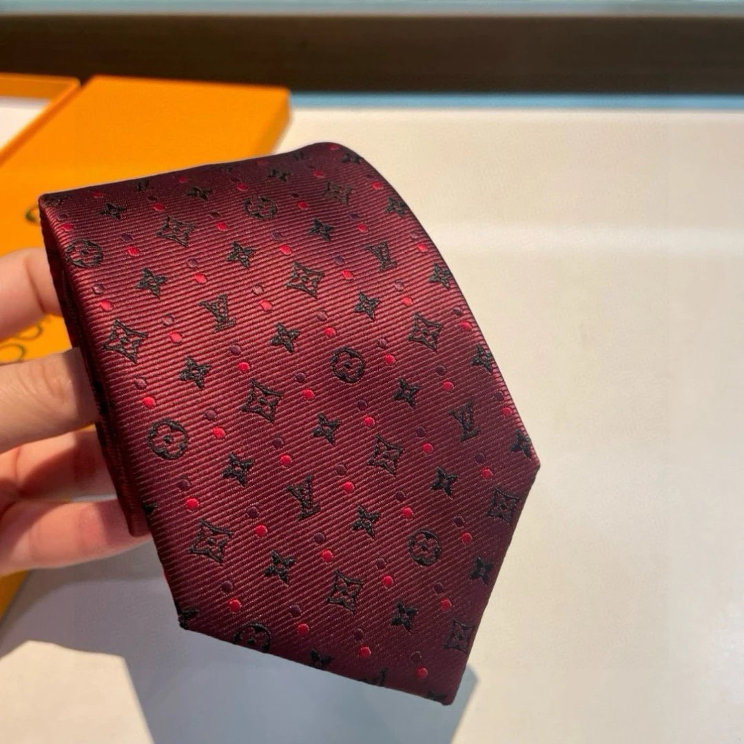 Louis Vuitton Ties Monogram and polka-dot silk necktie — 01