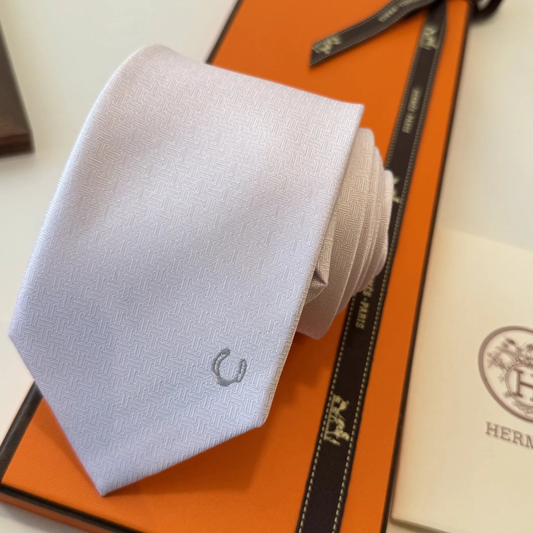 Hermès Ties Horseshoe Motif Jacquard Tie — 02