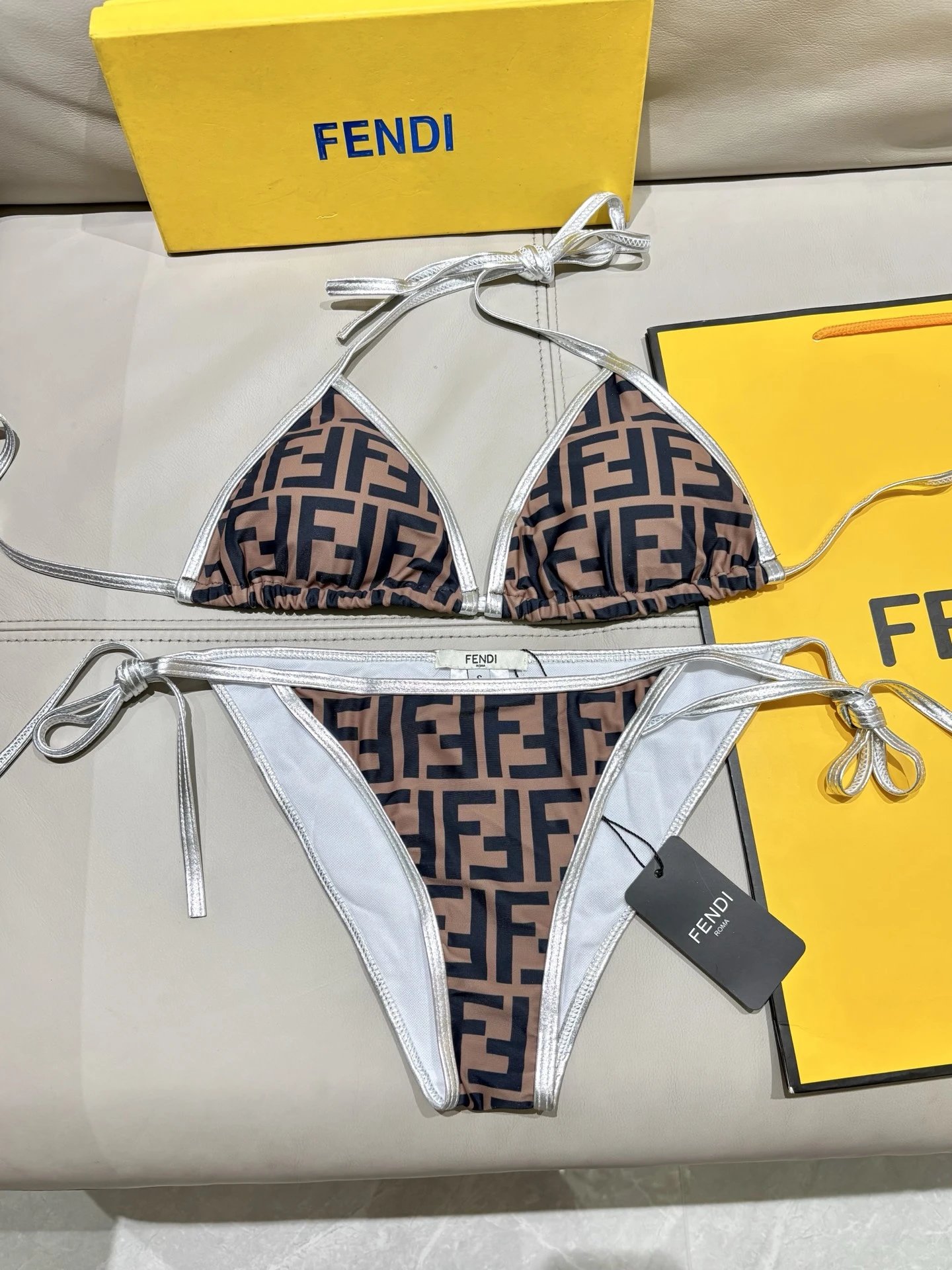Fendi Swimwear FF logo-print triangle bikini — 14