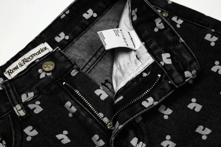 Rest & Recreation Jeans Style 805 straight-leg all-over logo print image 4