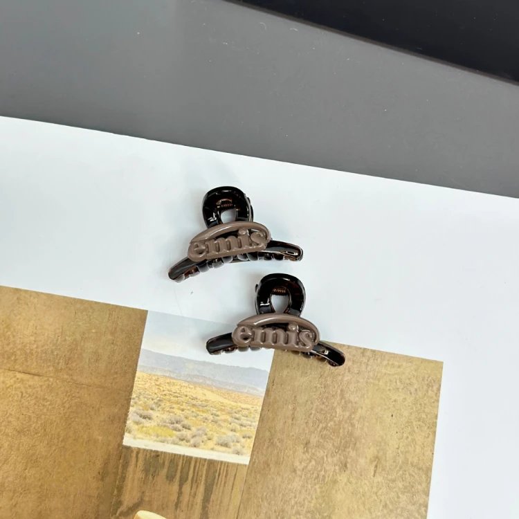 emis Uncategorized Logo Snap Hair Clips and Mini Claw — SKU-08-Small brown grip clip "yes」