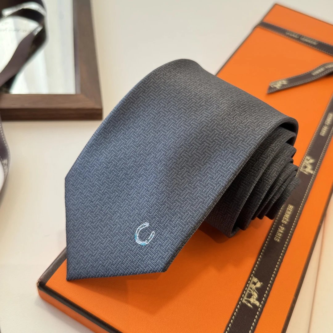 Hermès Ties Horseshoe Motif Jacquard Tie — 07