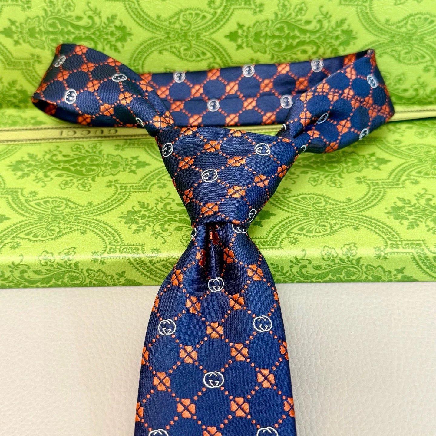 Gucci Ties GG logo jacquard necktie image 8