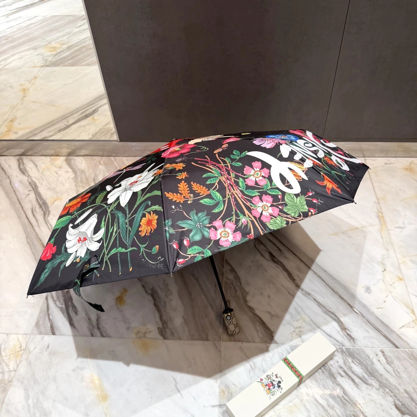 Gucci Floral Mickey Mouse Print Folding Umbrella image 6