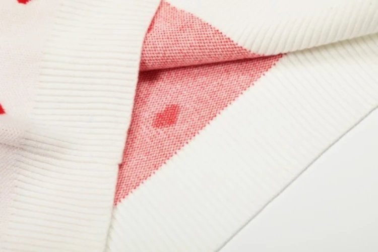 AMI Knitwear Heart Jacquard Button Cardigan image 6