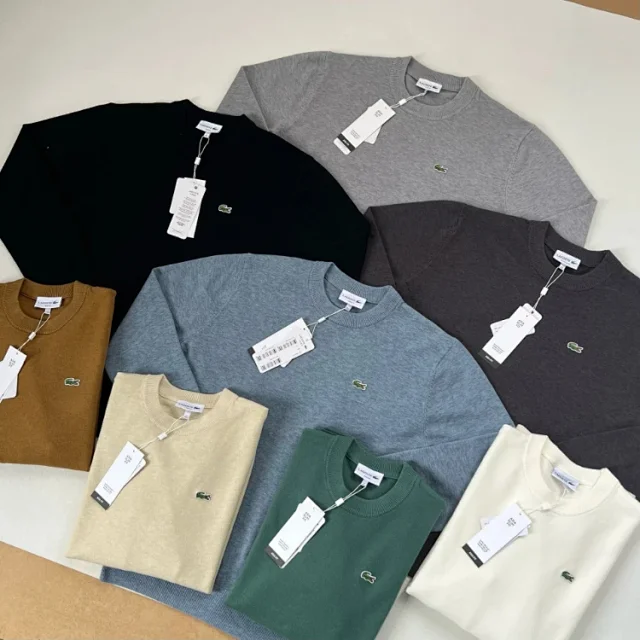 Lacoste Knitwear Crew-Neck Crocodile Logo Knit Sweater product detail image 1