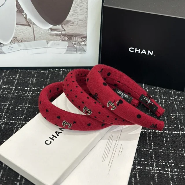 Chanel Uncategorized Padded Polka-Dot and Heart Print Headband product detail image 1