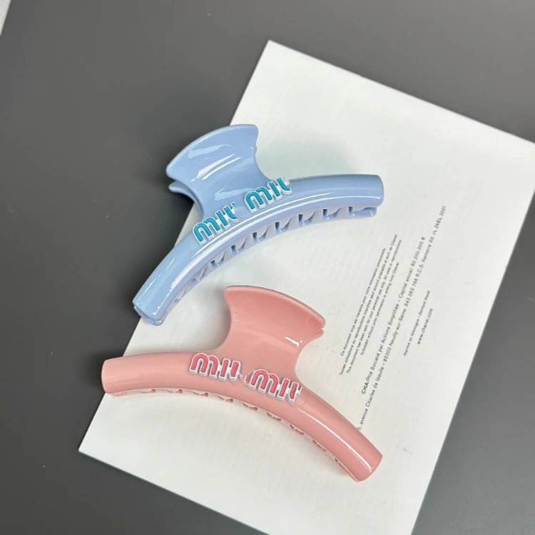 Miu Uncategorized Logo Hair Clips and Claw image 5