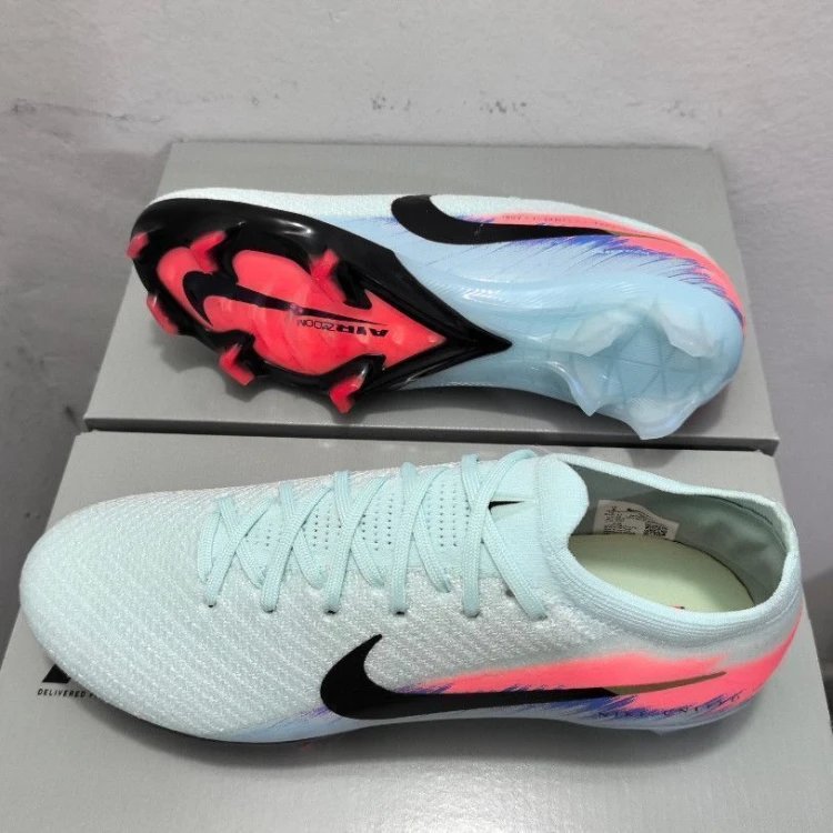 Nike Mercurial football cleats — 22