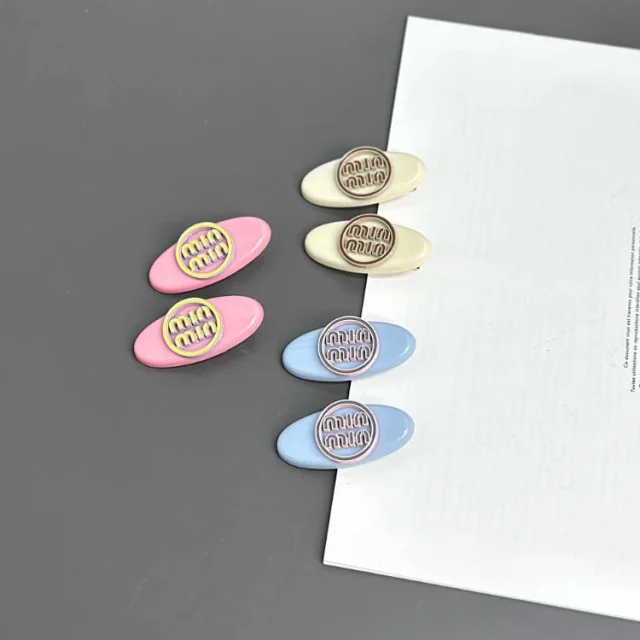 Miu Uncategorized Logo Hair Clips and Claw product detail image 6