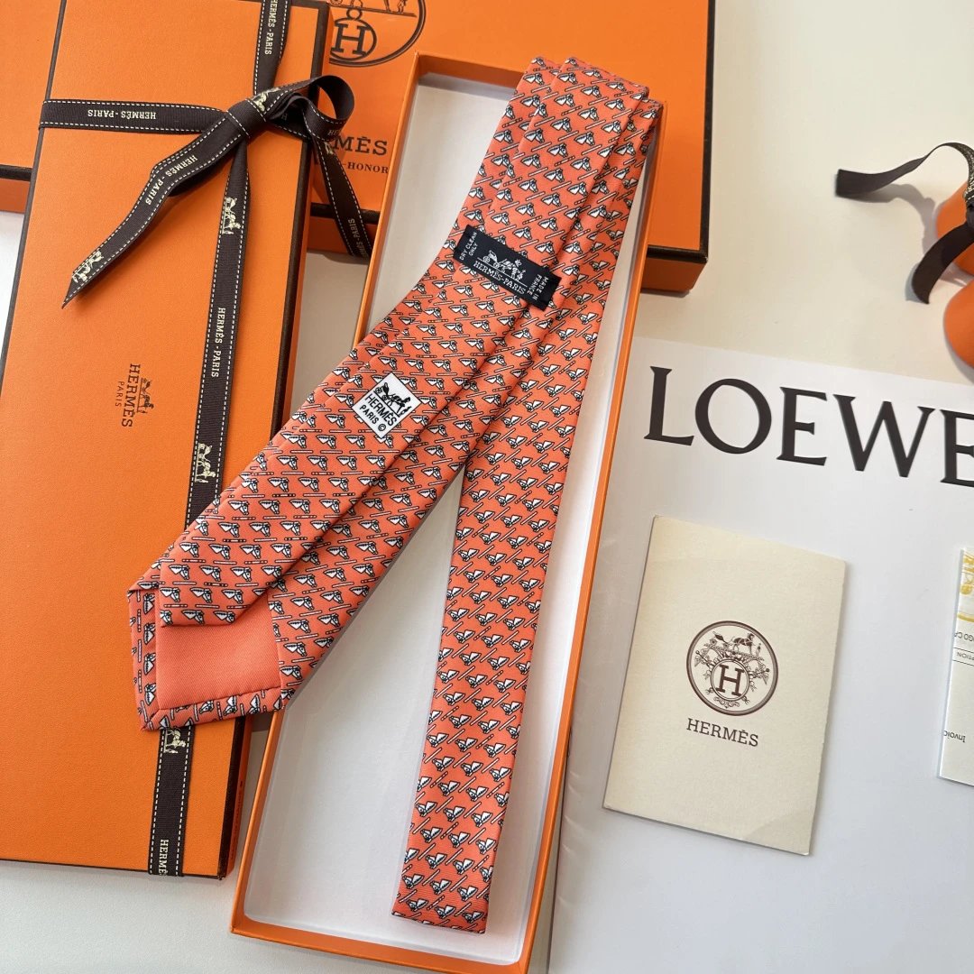 Hermès Ties Horse-head motif silk tie image 4