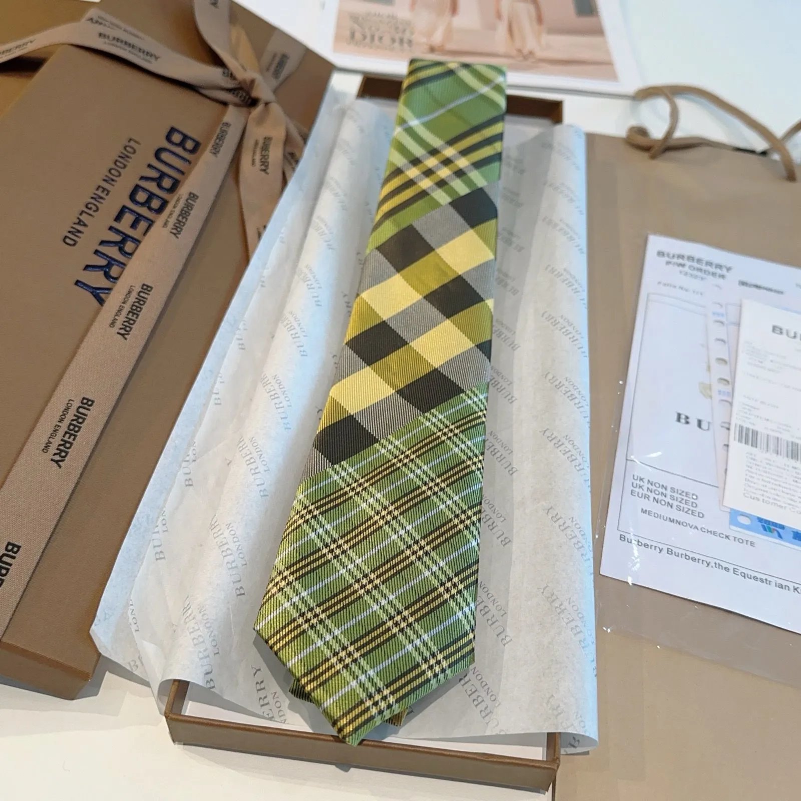 Burberry Ties 6592 Plaid Jacquard Necktie — 01