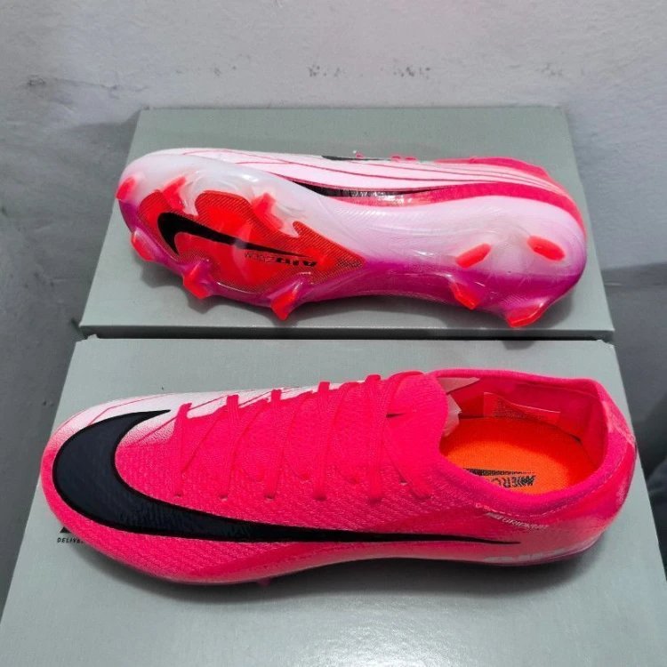 Nike Mercurial football cleats — 25