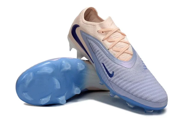 Nike Sneakers Low-Top Football Cleats product detail image 3