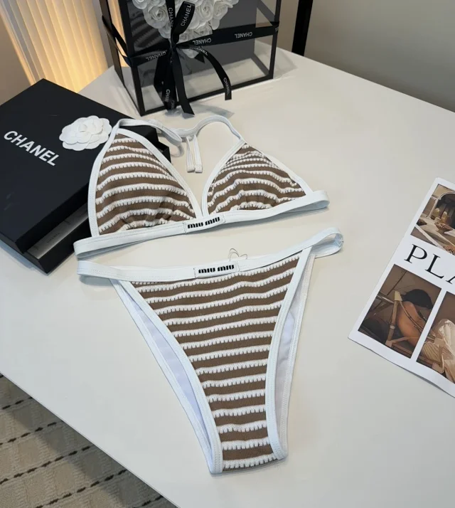 Miu Swimwear Triangle Bikini Sets product detail image 4