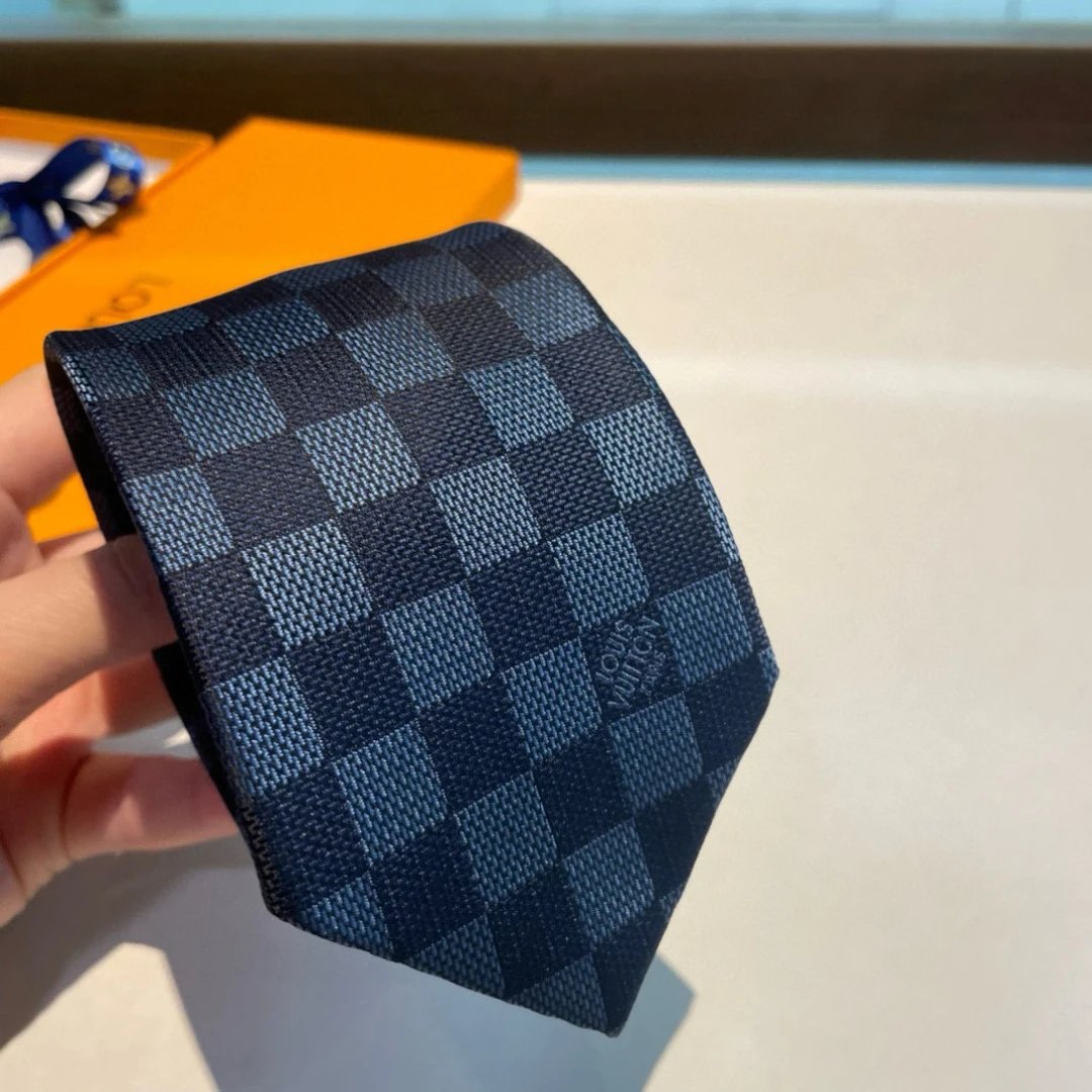 Louis Vuitton Ties Checkered Jacquard Tie — 04