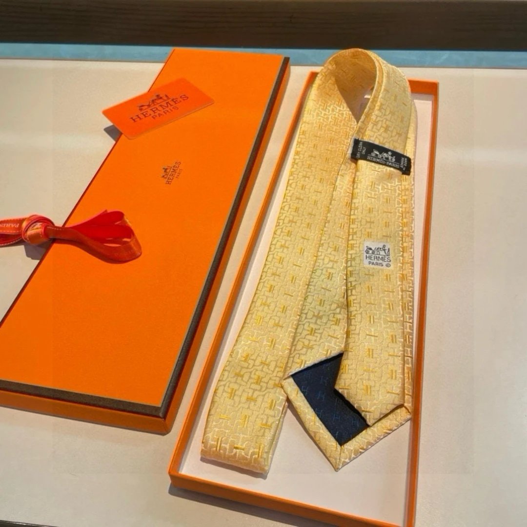 Hermès Ties Jacquard geometric-pattern silk tie image 3