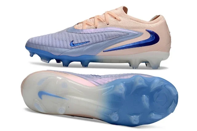 Nike Sneakers Low-Top Football Cleats product detail image 4
