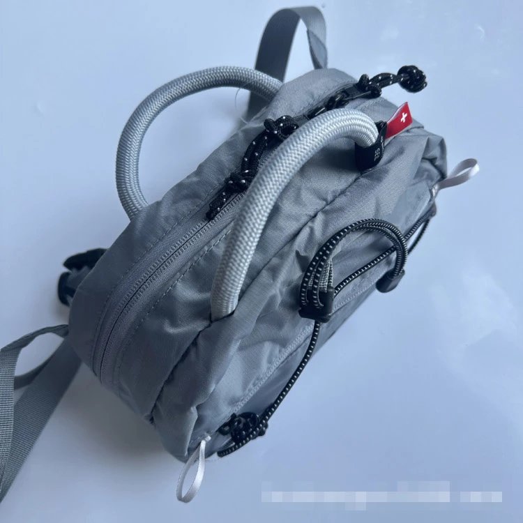 On Crossbody Bags 6210 Waist Bag image 2