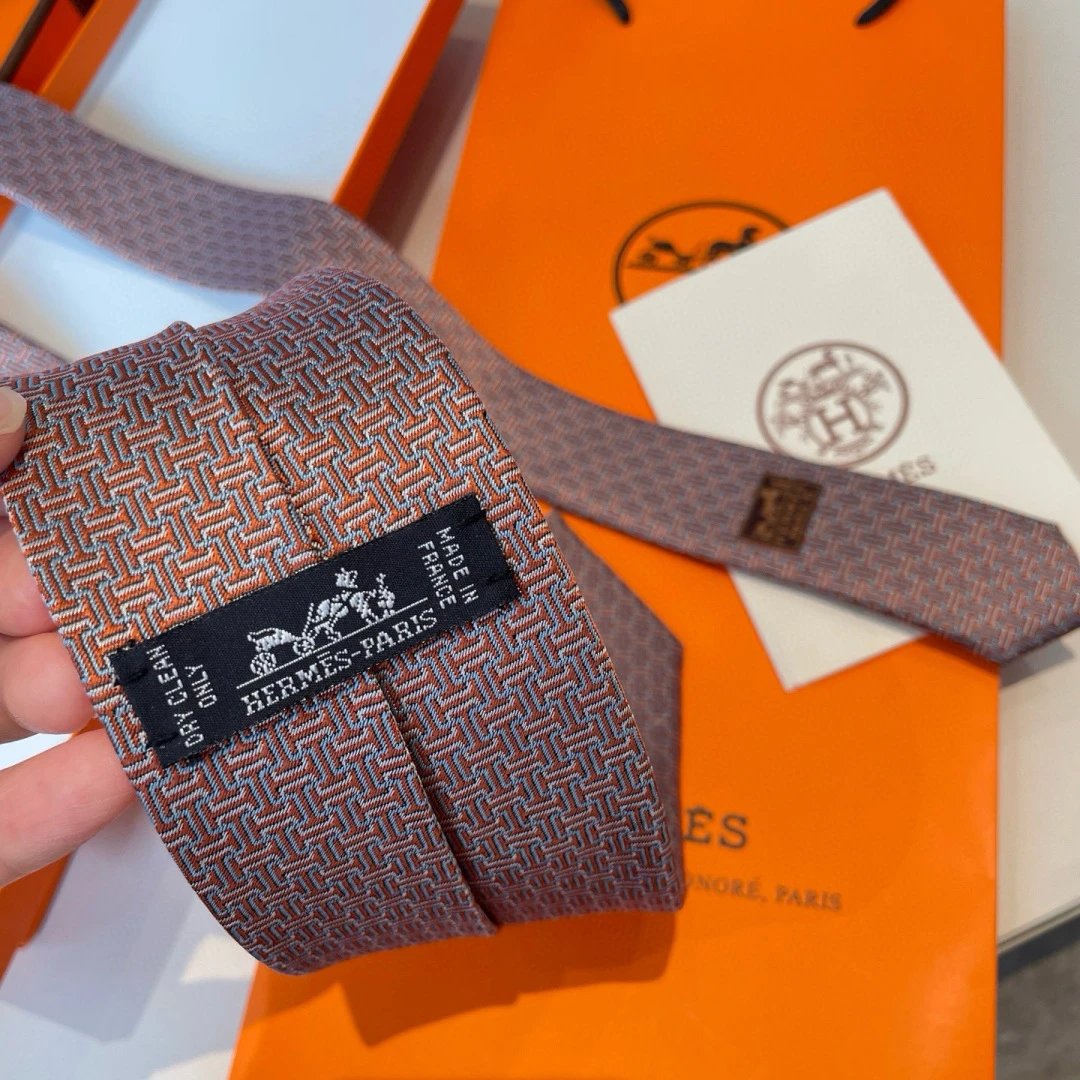 Hermès Ties Geometric H-pattern jacquard silk tie image 2