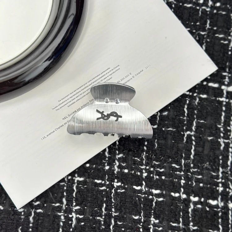 Saint Laurent Uncategorized Metal claw hair clip with YSL monogram product image