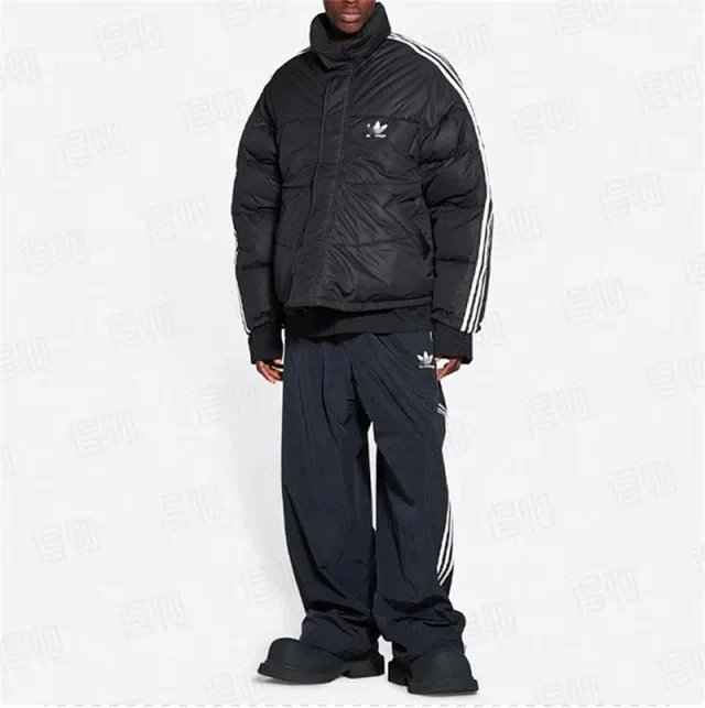 Adidas Jackets Trefoil three-stripe puffer jacket image 9
