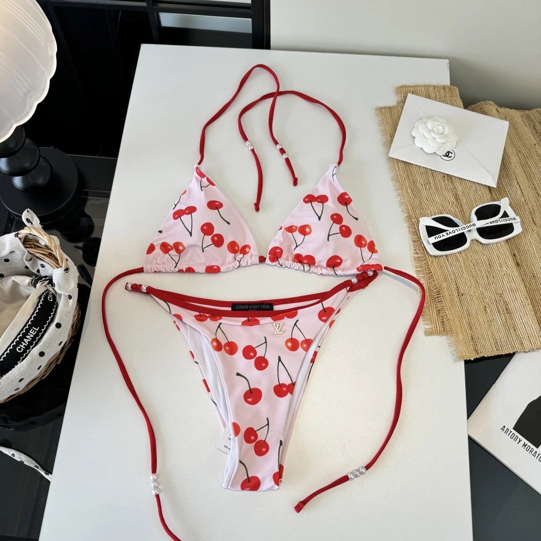 Louis Vuitton Swimwear Triangle tie-side bikini set — 11